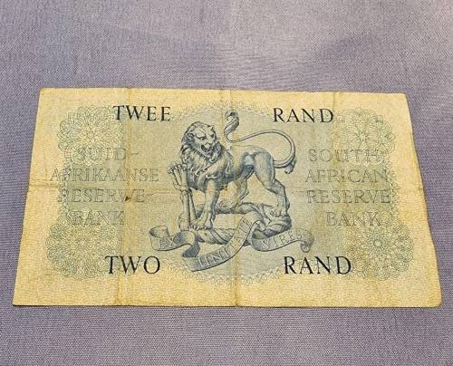 EARLY B SERIES (B42 943397) JAN VAN RIEBEECK SA 1961 R2 NOTE MH DE KOCK SIGNATURE ENG OVER AFR F