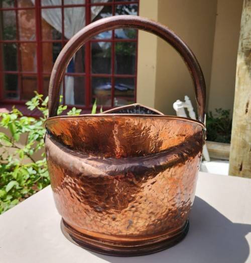 DOVETAILED JOINTED! AND RIVETED HANDLES! HANDMADE COPPER COAL BUCKET - HEAVY 2,7KG