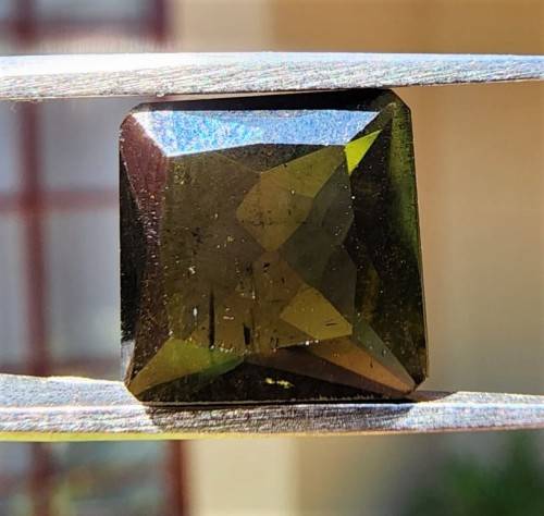 DARK GREEN VERDALITE TOURMALINE 3,25CT GEMSTONE NATURAL AND UNTREATED FROM BRAZIL