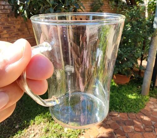 A PURE VISUAL DELIGHT WITH THIS GLASS TEASET