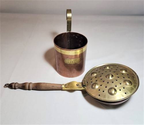 BRASS AND COPPER 1L MEASURING BUCKET AND BED WARMER
