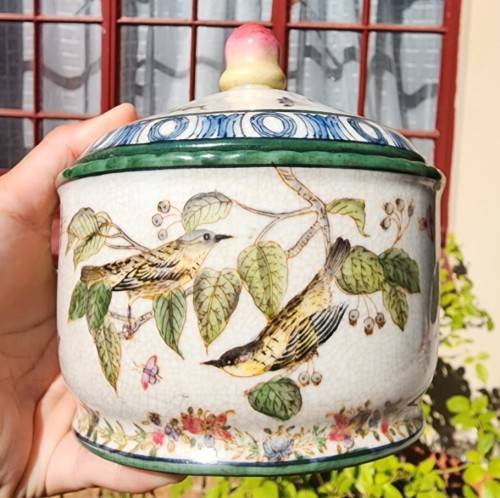 VINTAGE WONG LEE (WL) 1895 CHINESE PORCELAIN LIDDED BOWL