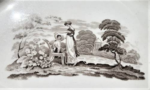 ANTIQUE (1800-1820) EARLY SPODE CHARCOAL BLACK BAT PRINTED PATTERN TRAY