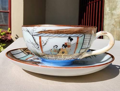 VINTAGE JAPANESE HAND PAINTED EGGSHELL TYPE CUP AND SAUCER WITH KIMONO GEISHA LADIES