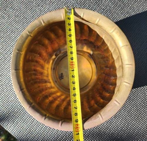 BRASS ROPE KNOT TOSSLE PLANTER WITH TRAY