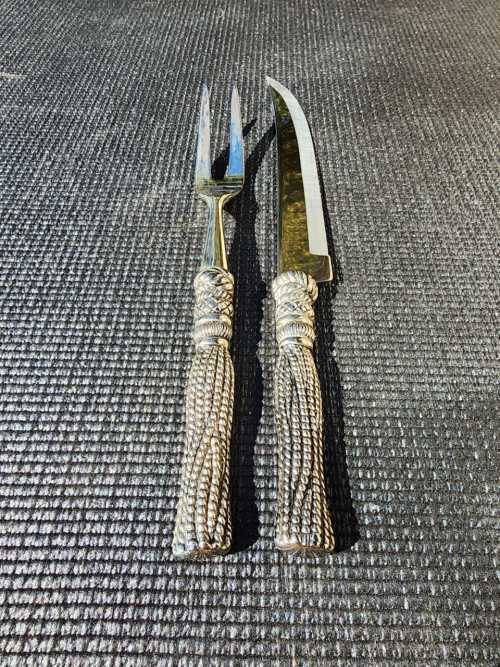 SILEA FRANCE TASSEL PATTERN SILVERPLATED CARVING KNIFE AND FORK