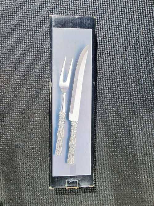 SILEA FRANCE TASSEL PATTERN SILVERPLATED CARVING KNIFE AND FORK