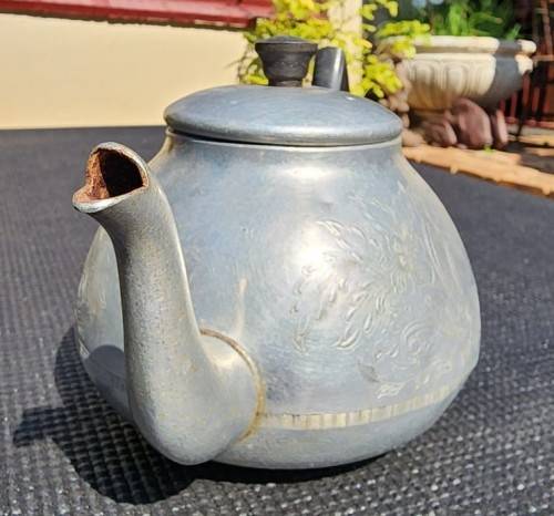 VINTAGE 1950S SWAN BRAND ENGLAND THE CARLTON (CHROME PLATED ALUMINIUM) 6 CUPS TEAPOT