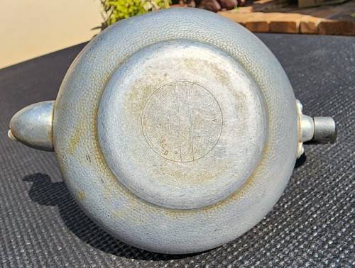 VINTAGE 1950S SWAN BRAND ENGLAND THE CARLTON (CHROME PLATED ALUMINIUM) 6 CUPS TEAPOT