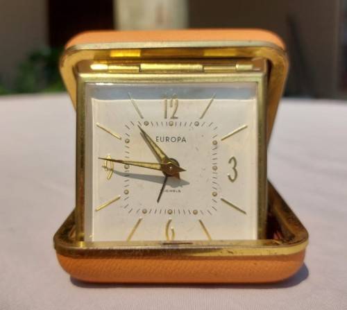WORKING EUROPA GERMANY 1950S MECHANICAL WIND-UP ALARM CLOCK 2 JEWELS