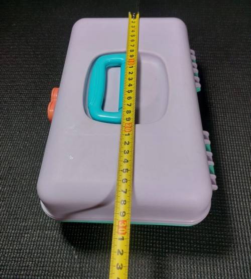A VINTAGE 1990 REDBOX CABOODLES MAKE UP CARRY CASE IN LIGHT PURPLE AND TEAL WITH HEART LOCK AND MIRR