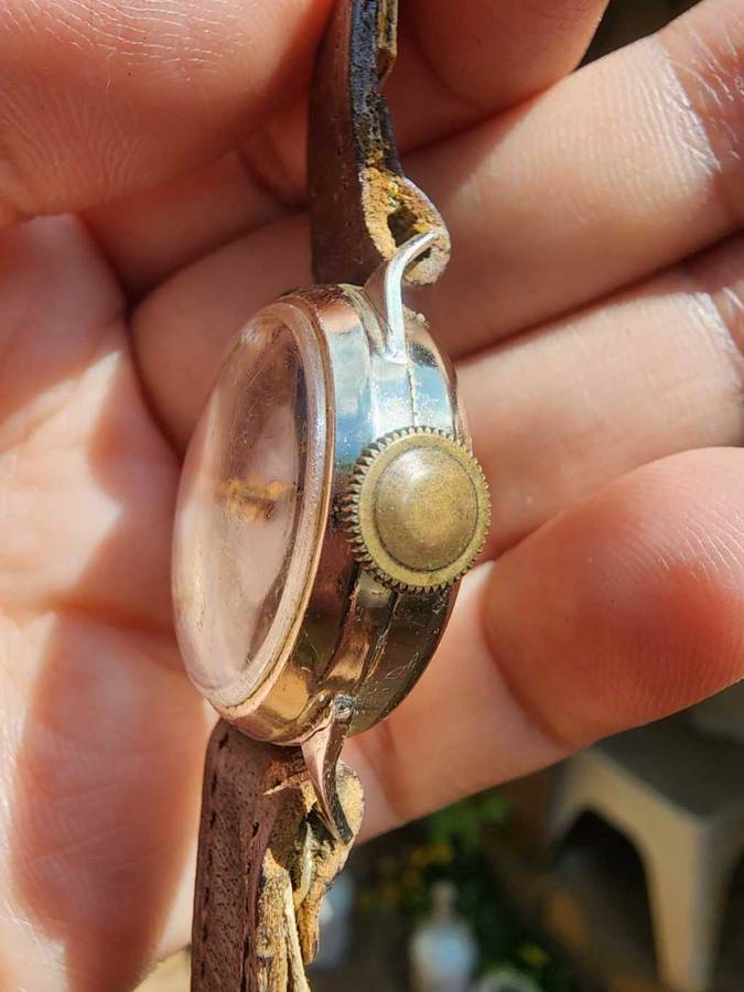 Vintage Elmo Bullseye Swiss Made Ladies Mechanical Cocktail Watch