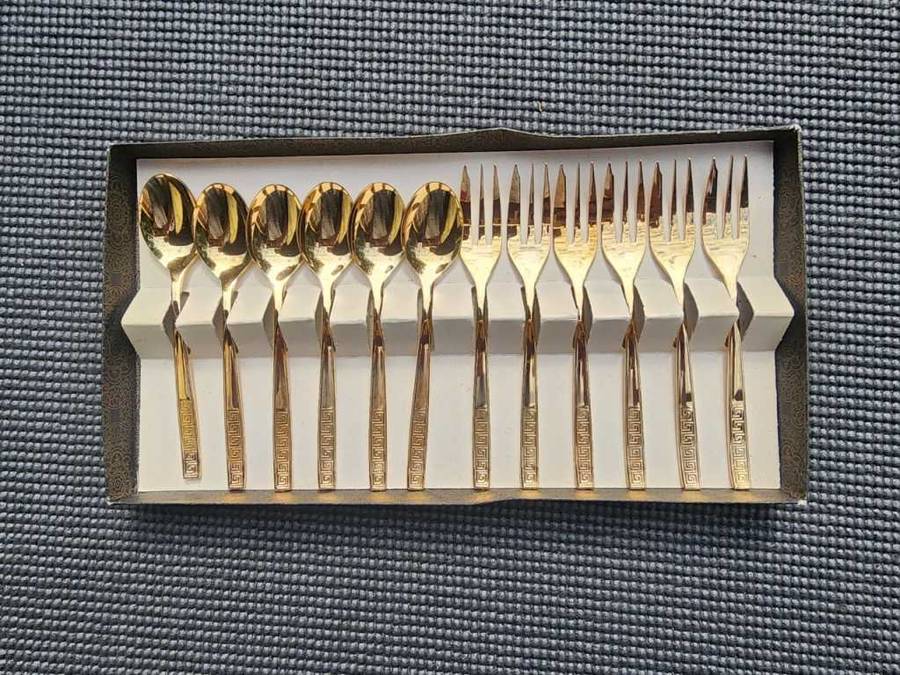 Vintage NTC 23 Carat Gold Plated Set: 6 Teaspoons, 6 Desert Forks, 1 Cake Lifter