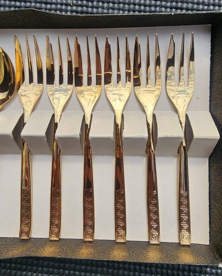 Vintage NTC 23 Carat Gold Plated Set: 6 Teaspoons, 6 Desert Forks, 1 Cake Lifter
