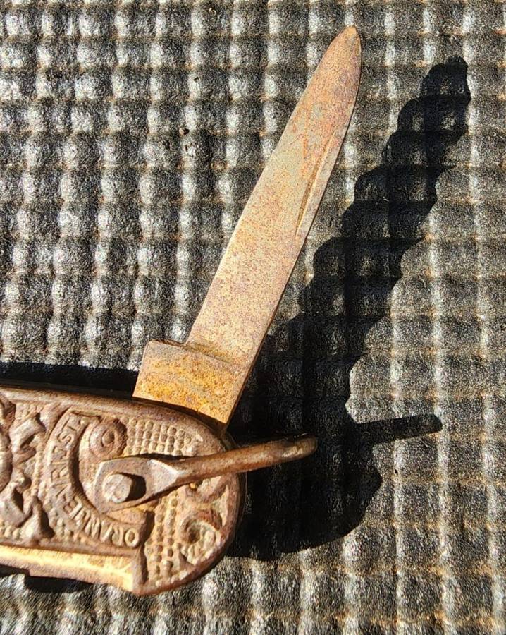 KRUGER AND DE WET POCKET KNIFE - CORKSCREW VARIATION WITH ORANJE VRIJST