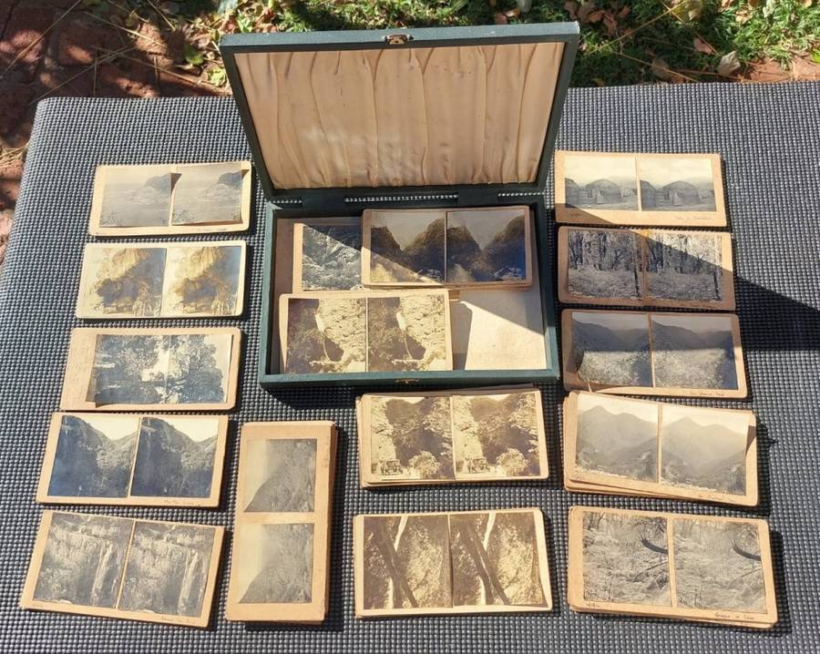 Carte de Visite 76 Old Photos from 1930s in an Old Cutlery Box