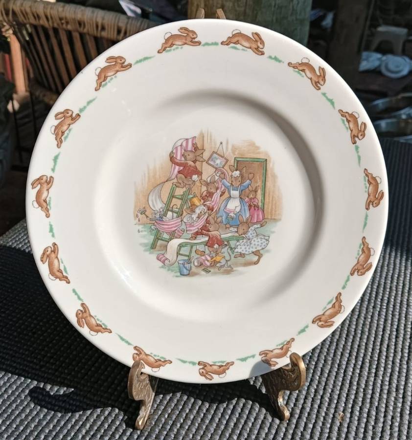 Bunnykins Royal Doulton Naughty Bunnies Plate Design 1936 Backmark 1968-1975