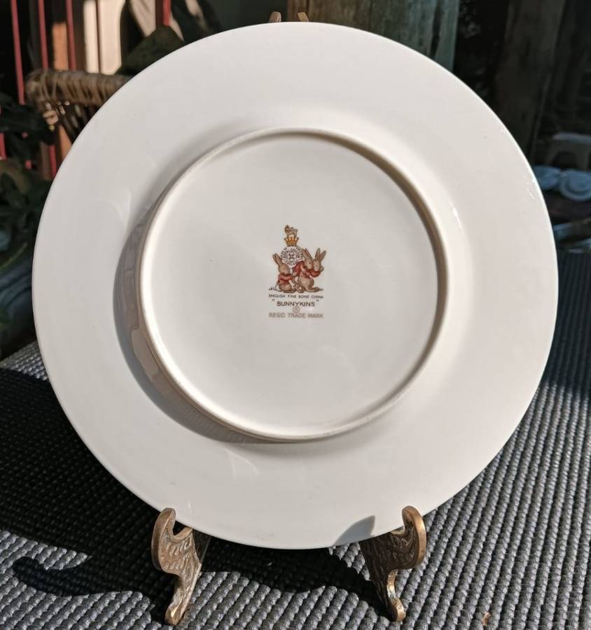 Bunnykins Royal Doulton Naughty Bunnies Plate Design 1936 Backmark 1968-1975