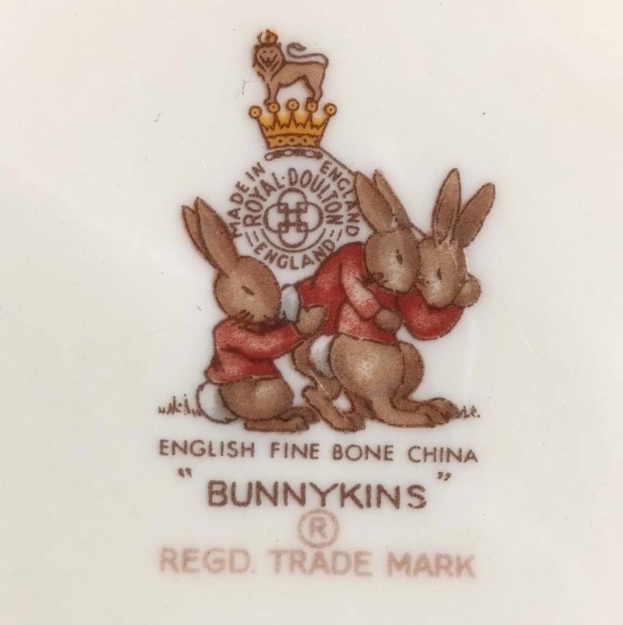 Bunnykins Royal Doulton Naughty Bunnies Plate Design 1936 Backmark 1968-1975