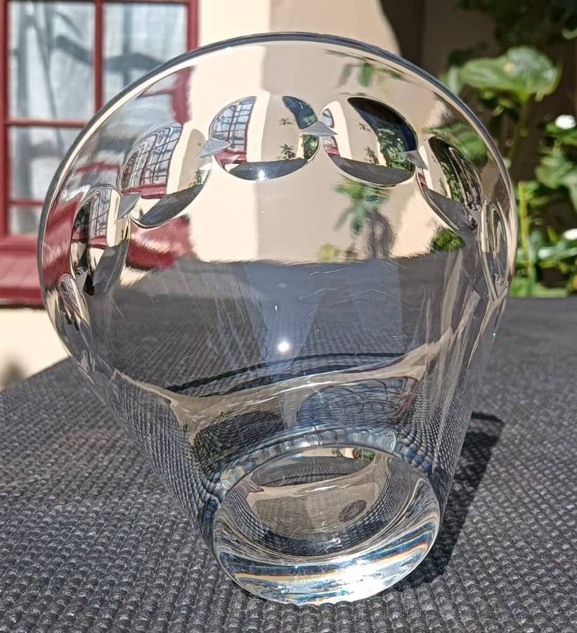 Ringing and Singing Stuart England Chrystal Glass Bowl with Stuart Chrystal Acid Etched Mark