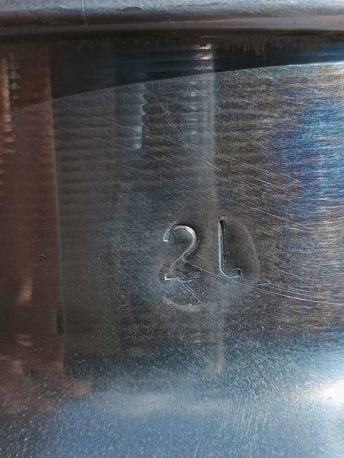 Vintage Aluminium 2L Milk Can with Lid and Handle  As New Never Used