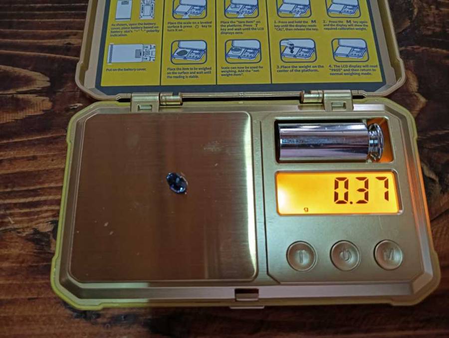 DAZZLING 1.85CT ROYAL BLUE SAPPHIRE WITH LOVELY OVAL CUT  THERMAL TESTED HIGH!