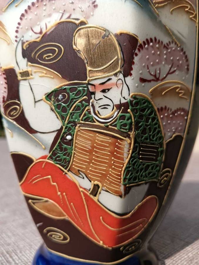 Vintage Japanese Moriage (Raised Enamel) Goddess Kannon Hexagonal (6-Sided) Shaped Vase