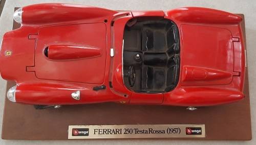 Ferrari 250 Testa Rossa 1957 Red Burago Model Car