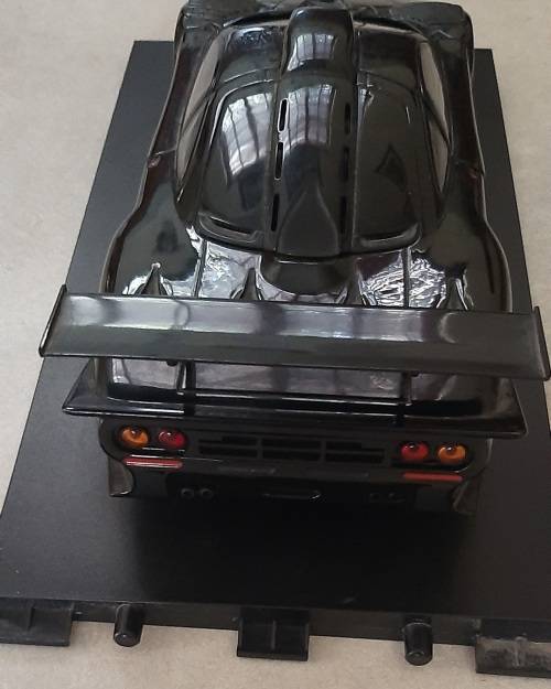McLaren F1 GTR Road Car Long Tail UT Models 118 Scale