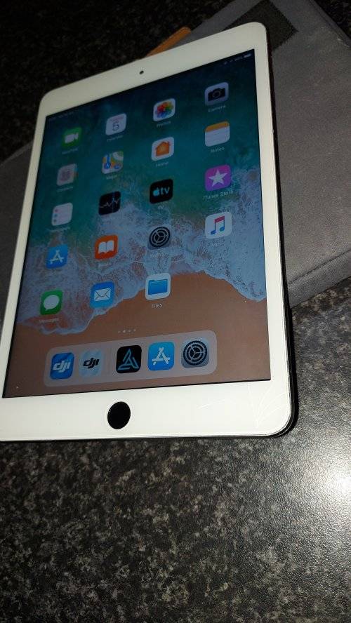 IPad Mini 3 16gb LTE and WiFi