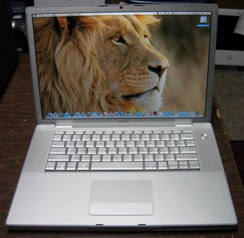 Apple MacBook Pro "Core 2 Duo" 2.33 15"