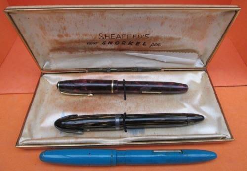 OLD SHEAFER'S CASE WITH 3 FOUNTAIN PENS