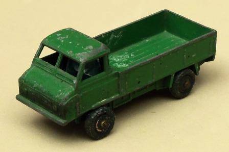 HUSKY FORWARD CONTROL LAND ROVER
