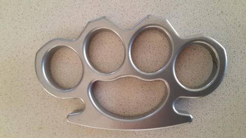 Knuckle Duster