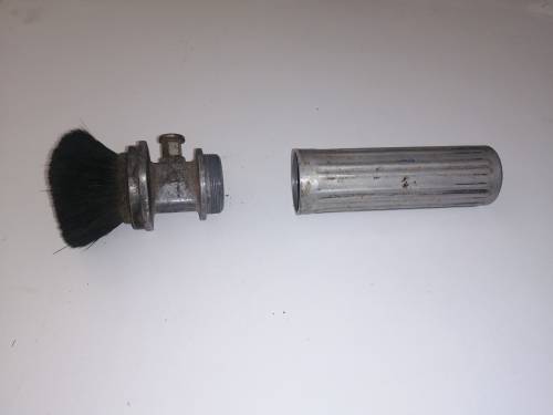 Powder brush for polishing