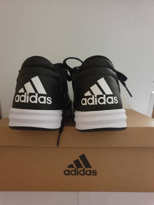 Adidas Alta Sport Ladies Sneakers *Size 3*