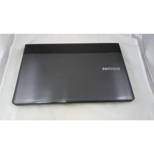 Designers Samsung ,i7 ,8GB Ram, 800GB SSD, WIFI, Bluetooth, Original Charger, 8 Cores CPU Power