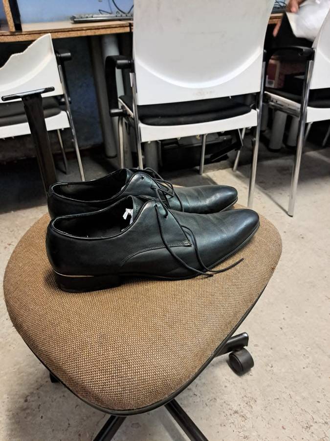 Second Hand Original Zara Leather Shoes, Size 10, Black Color, No Original Box, Formal Shoes