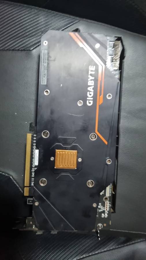 Gigabyte Radeon RX VEGA 56 GAMING OC 8G Graphics card - 8GB