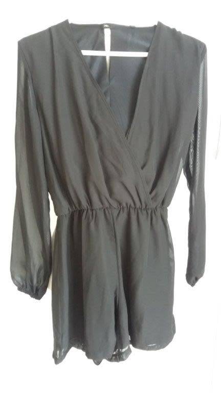 BLACK SHORT JUMPSUIT