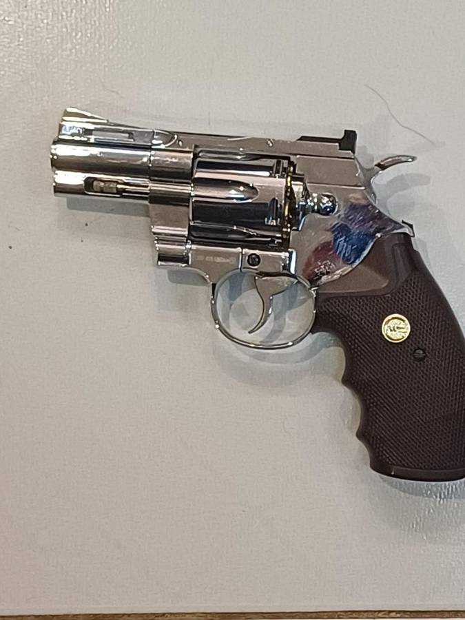Kwc 4.5MM 357 Magnum CO2 Chrome 2.5` Revolver Air Pistol