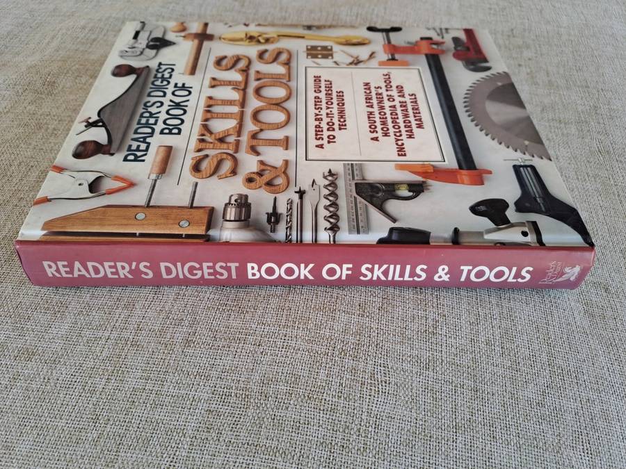 Reader`s Digest Book of Skills & Tools