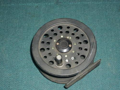 Shakespeare Graflite Fishing Reel
