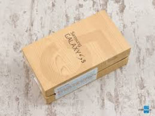 Brand new Samsung Galaxy S5 - Sealed in Box