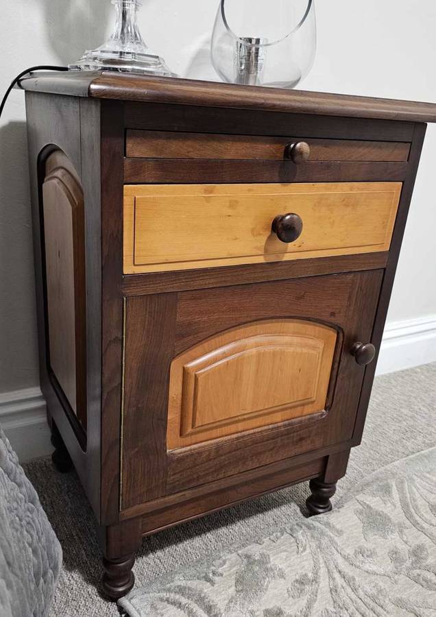 Bed Side Cabinets - Imbuia & Yellow Wood - BEAUTIFUL PAIR