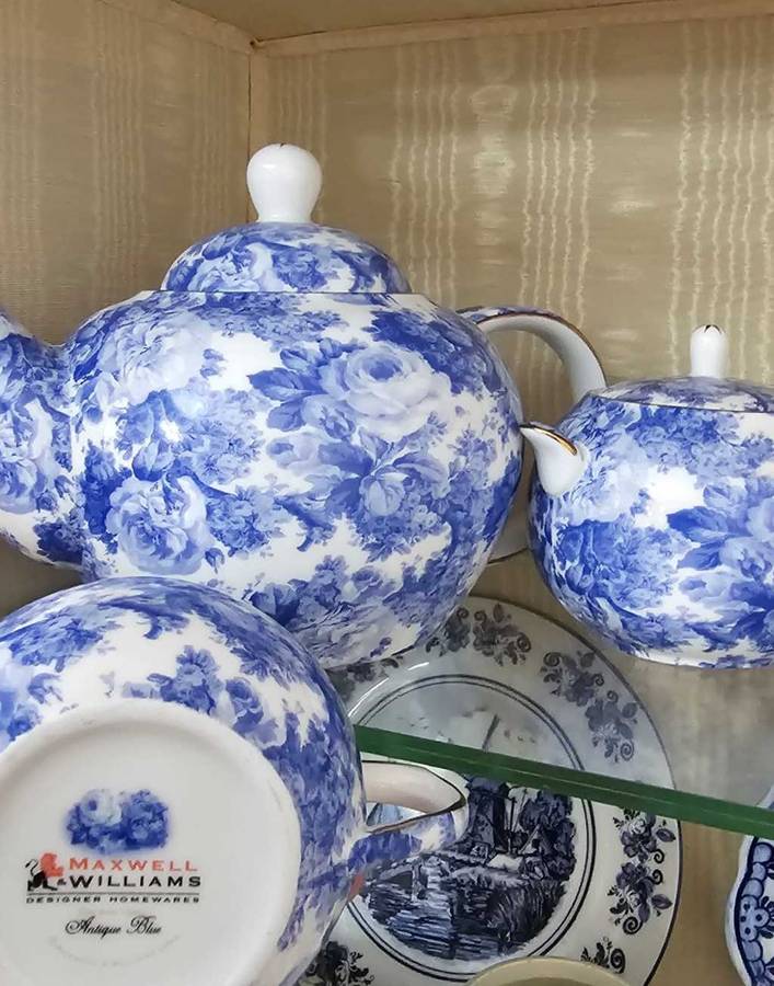 Antique Porcelain Collection Lot - (76 Pieces) - BEAUTIFUL ITEMS