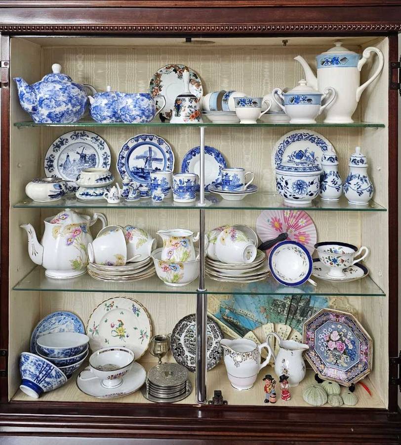 Antique Porcelain Collection Lot - (76 Pieces) - BEAUTIFUL ITEMS