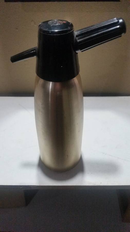 Vintage soda syphon