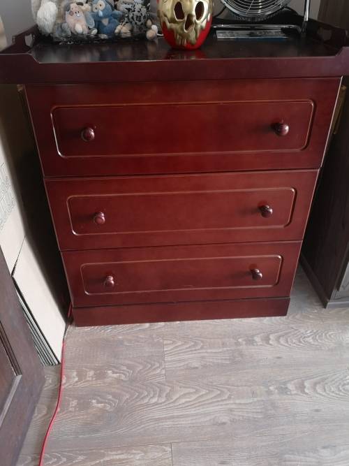 Sleigh Cot & Compactum