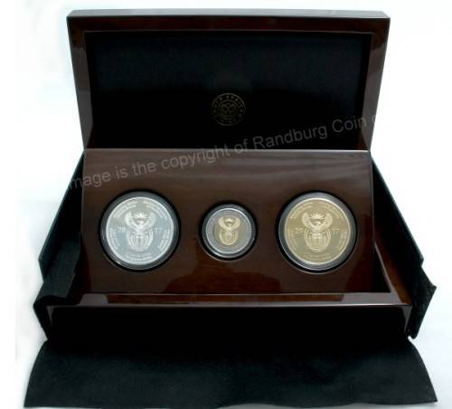 *#* 2017 Oliver Tambo 3 coin set - Max Mintage 500 !! *#*